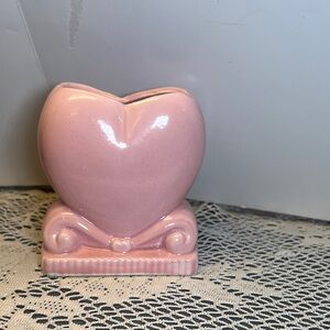 Vintage Heart-Shaped Pink Ceramic Vase Holiday Gift All Occasion 4" Tall
